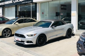 Ford - Mustang